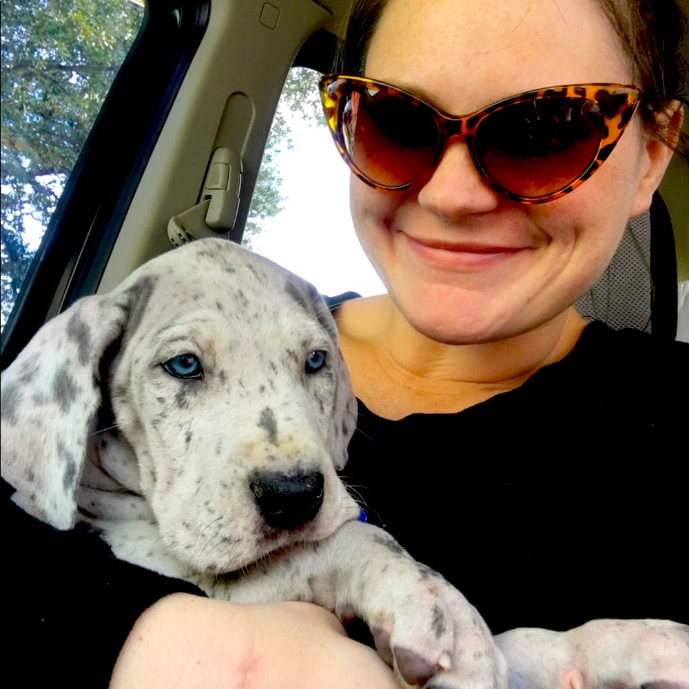 Meet your Posher, Sydni